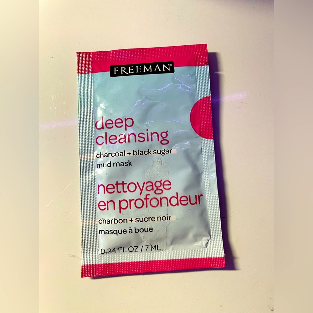 FREEMAN face mask sample - mud mask